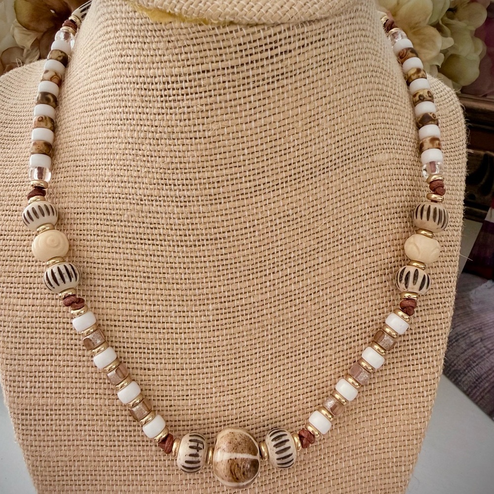 Boho Beaded Leather Necklace